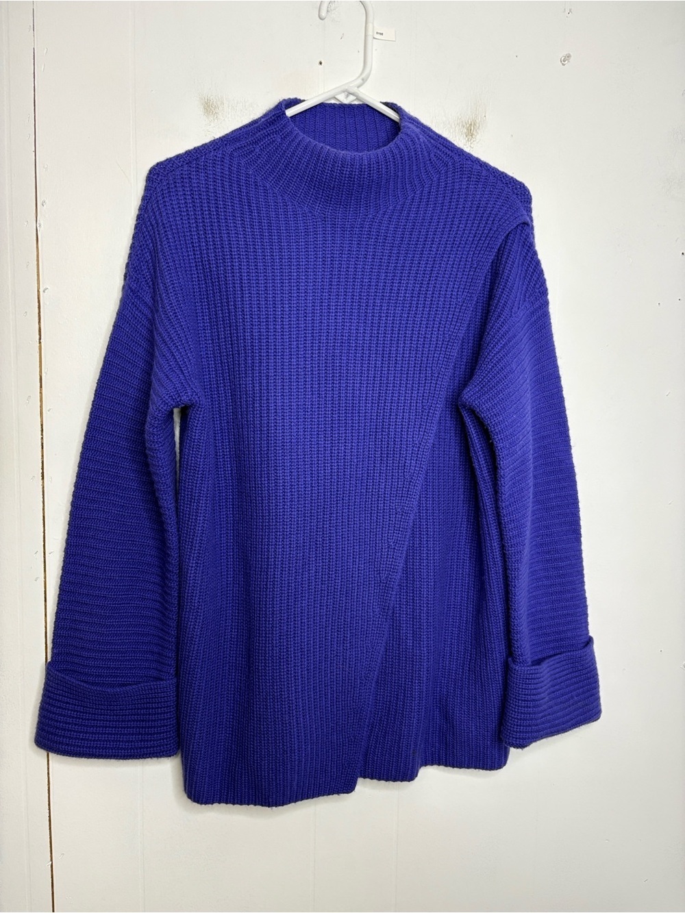 Athleta Sweater Womens Extra Small Merino Wool Cashmere Azalea Relaxed Slit